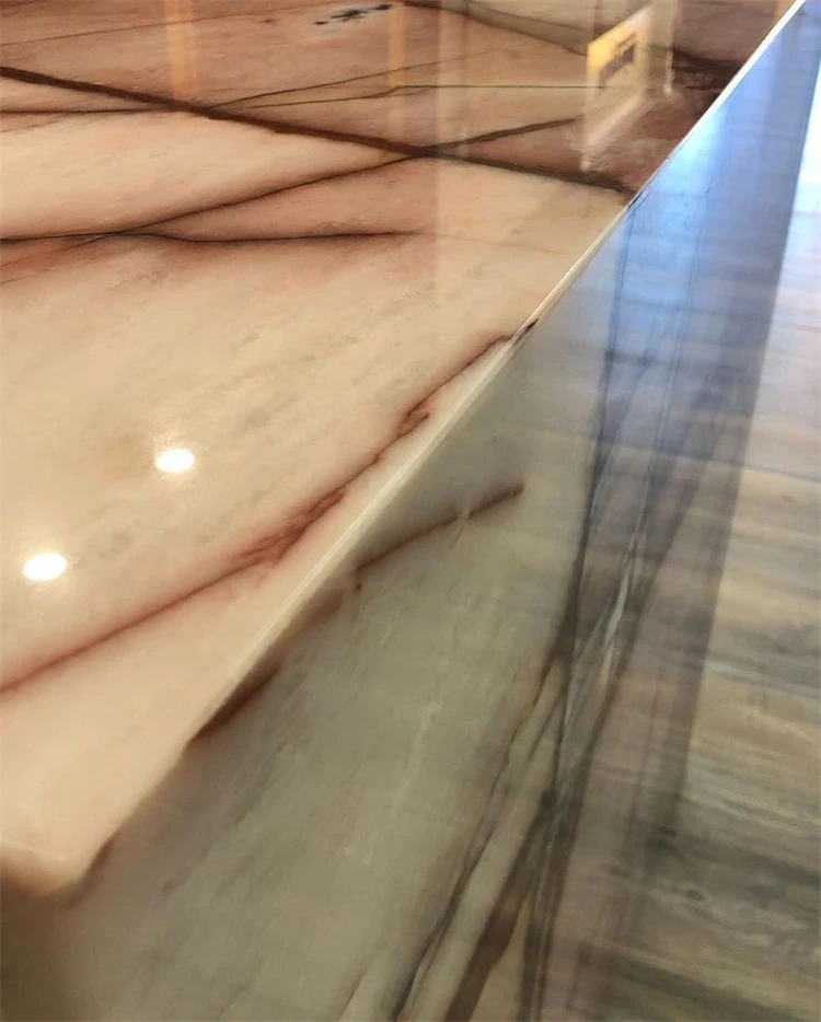Cristallo Cosmopolitan Quartzite countertop close photo Cristallo Cosmopolitan Quartzite countertop close photo